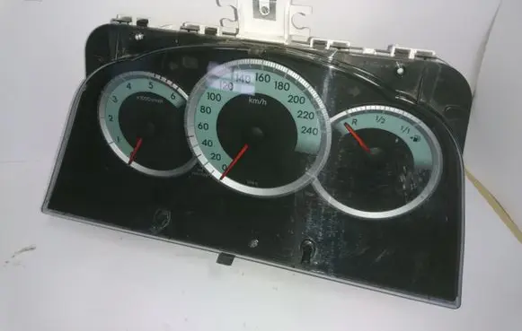 Toyota Corolla Verso AR10 Speedometer (instrument cluster) 838000F091