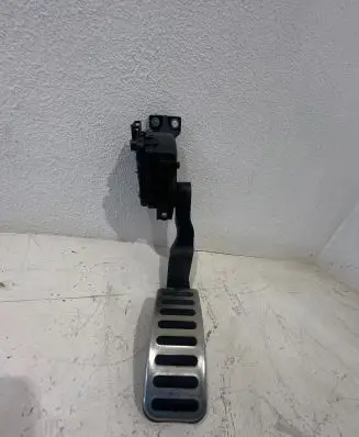 Volkswagen Phaeton Accelerator throttle pedal 3D1721503N F30007801 6PV00802643