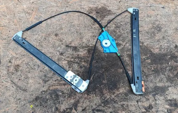 Audi A4 S4 B7 8E 8H Front window lifting mechanism without motor BT0032
