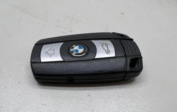 BMW 5 E60 E61 Ignition key/card 6906585