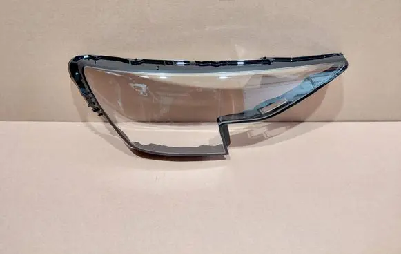 Audi Q8 Headlight lense 4M8941086D