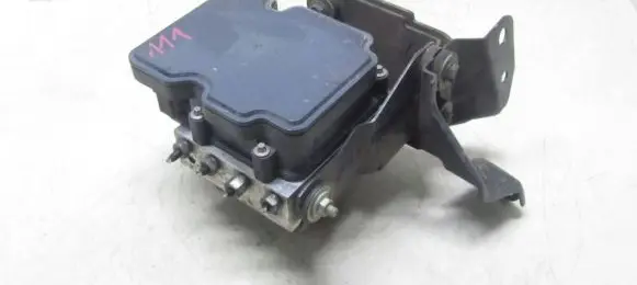 Nissan X-Trail T32 ABS Pump 476604CC0A