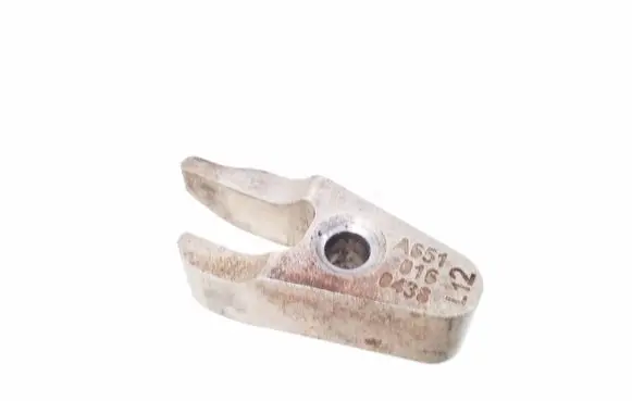 Mercedes-Benz CLA C117 X117 W117 Fuel Injector clamp holder A6510160438