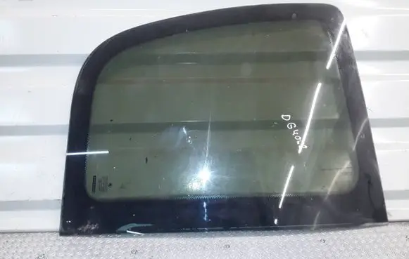 Skoda Roomster (5J) Rear side window