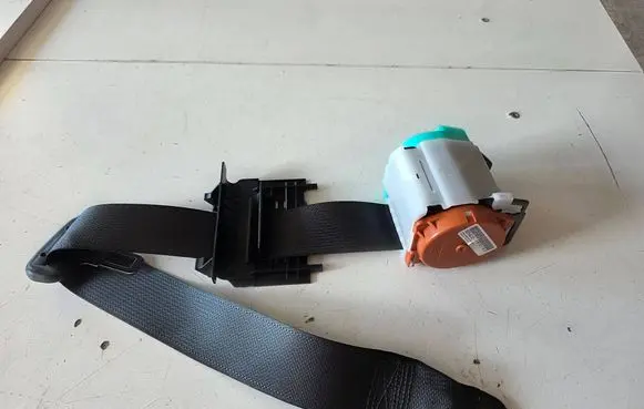 Renault Kadjar Rear seatbelt 888500632R