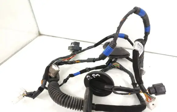 Hyundai i30 Front door wiring loom 91610A6220