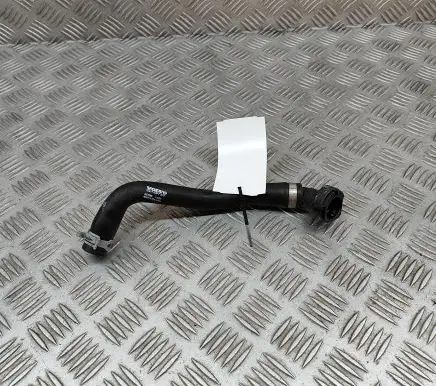 Volvo XC40 Engine coolant pipe/hose 32138733