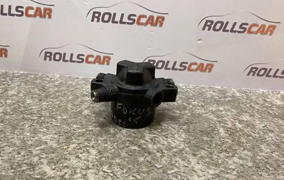Ford Focus Fuel main line pipe R9144Z020C 1S4Q9D280AC