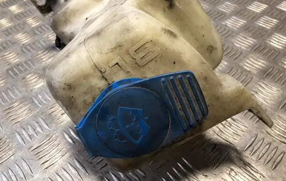 Volkswagen Golf IV Windshield washer fluid reservoir/tank 1J0955453B