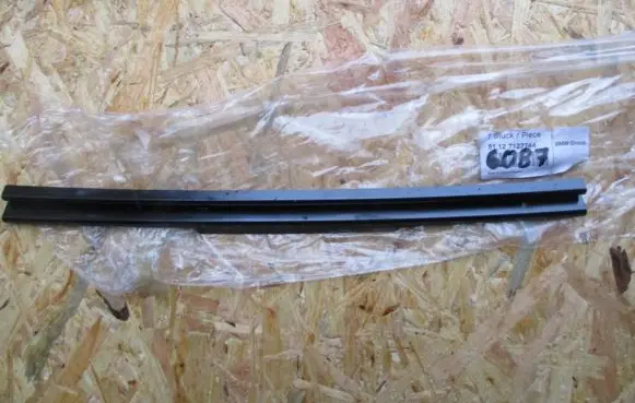 Mini One - Cooper R50 - 53 Rear bumper mounting bracket 51127127744