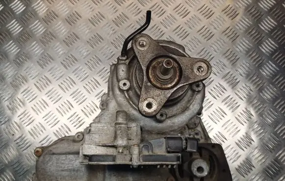 BMW X1 E84 Gearbox transfer box case 7610584 7610585 ATC350
