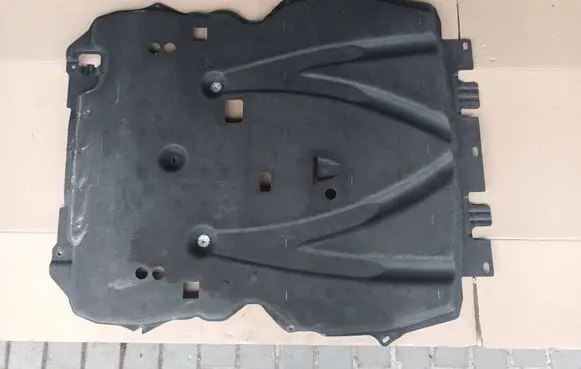 Peugeot 3008 III Engine splash shield/under tray 9862850080