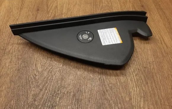 Dashboard side end trim