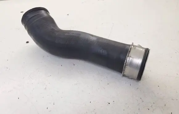 Volkswagen Transporter - Caravelle T5 Intercooler hose/pipe 