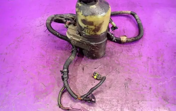 Opel Zafira A Power steering pump