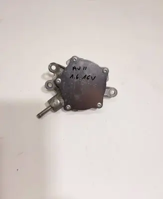 Toyota Auris E180 Vacuum pump ST839M1A