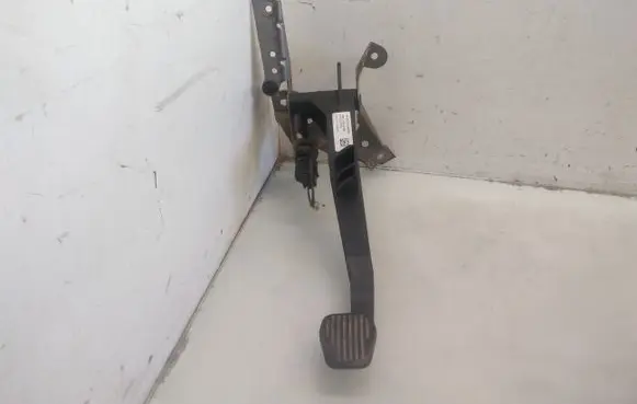 Clutch pedal