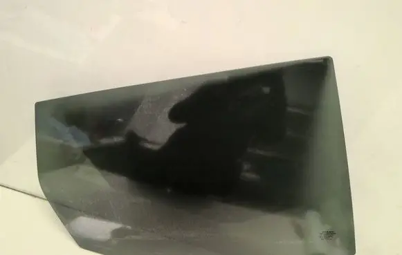 Volvo XC60 Rear door window glass 43R00053 DOT57M435AS3 E000186