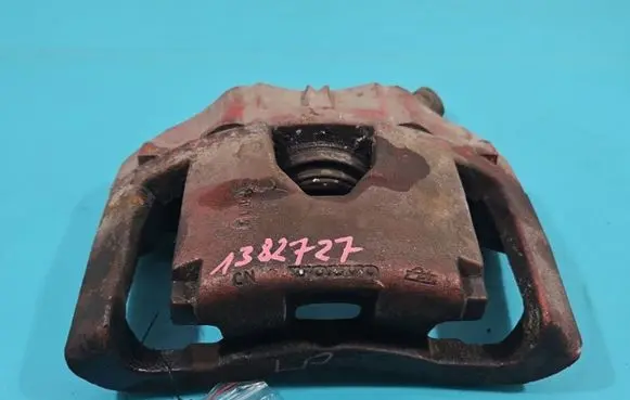 Volvo XC90 Front brake caliper 30657303 IMPRK1382727