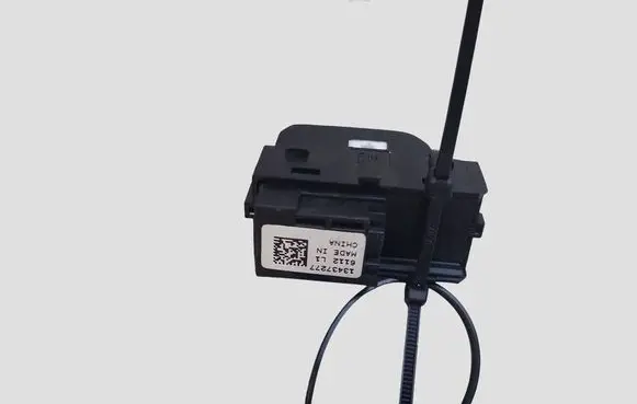 Opel Astra K Central locking switch button 13437277