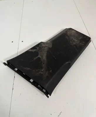 Skoda Octavia Mk4 (B) pillar trim (bottom) 5E3867282