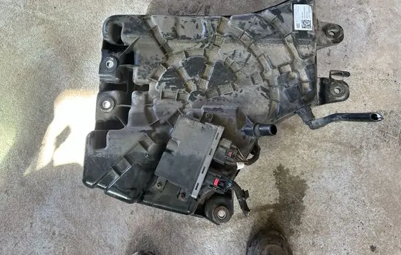 Opel Astra K AdBlue liquid reservoir 662581466