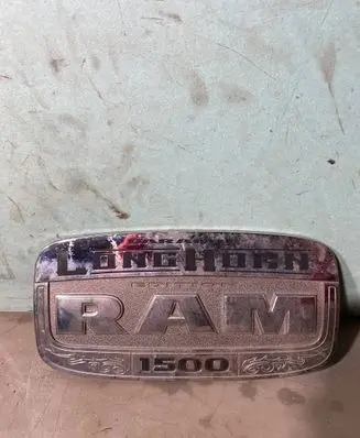 Dodge PickUp RAM SRT-10 Front door emblem/model letters 68086888AA
