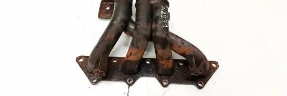 Exhaust manifold
