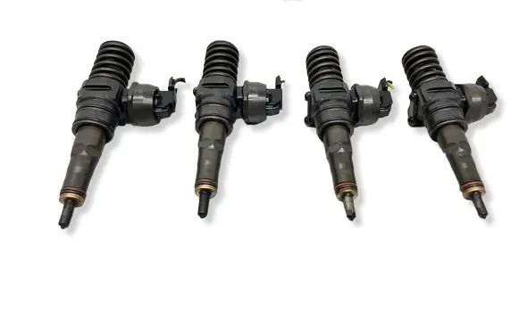 Volkswagen PASSAT B6 Fuel injectors set 038130073AG 0414720215