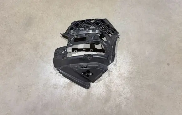 Volkswagen Transporter - Caravelle T6 Front bumper mounting bracket 7LA807177B