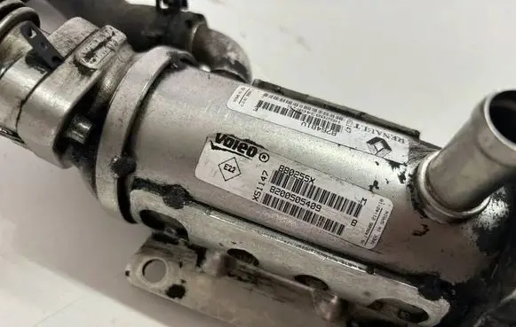 Renault Trafic II (X83) EGR valve cooler 0187928 880255X 8200505409