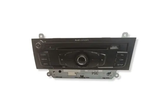 Audi A5 8T 8F Radio/CD/DVD/GPS head unit 8T2035186P