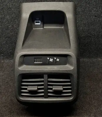 Citroen Berlingo Center console 9818369377