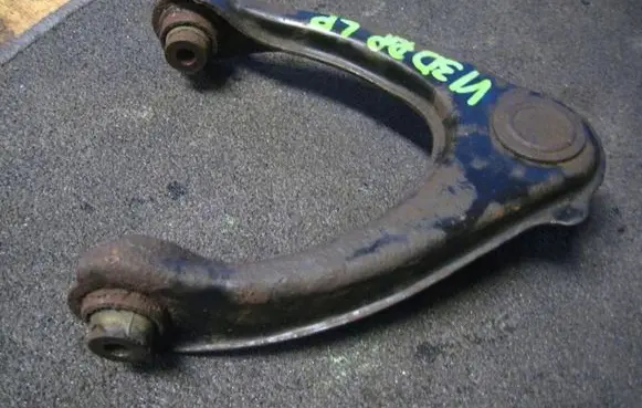 Honda Civic Front upper control arm/wishbone 