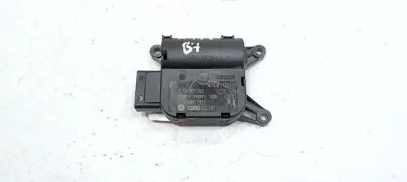 Volkswagen PASSAT B7 Air flap motor/actuator 3C0907511A