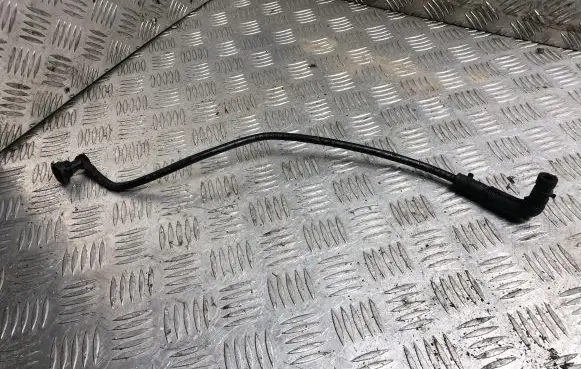 Audi A4 S4 B8 8K Engine coolant pipe/hose 8K0121081P
