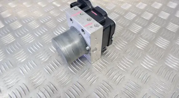 Toyota Yaris XP210 ABS Pump 44540K0150 0265291658 0265957020