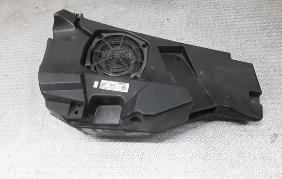 Audi TT TTS Mk2 Subwoofer speaker 8J8035382A