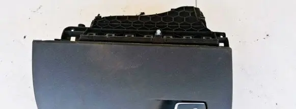 BMW i3 Glove box 72758410