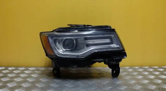 Jeep Grand Cherokee Headlight/headlamp 68111000AC 1416
