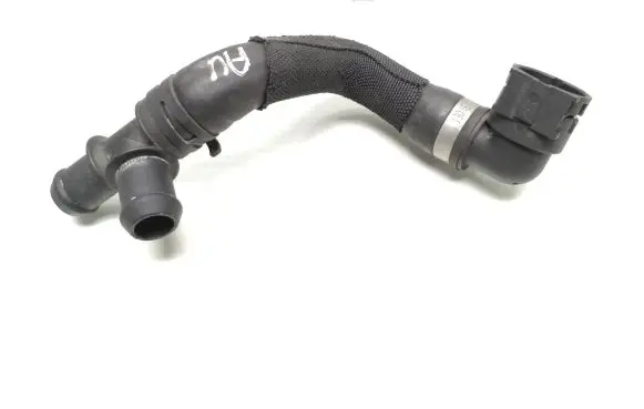 Audi A6 S6 C6 4F Engine coolant pipe/hose 3000248