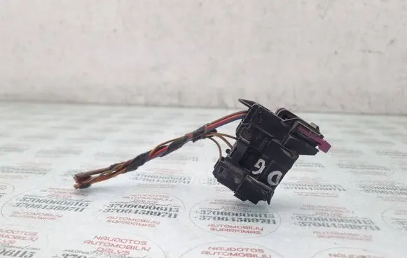 Audi A6 S6 C6 4F Rear door wiring loom 8E0972701
