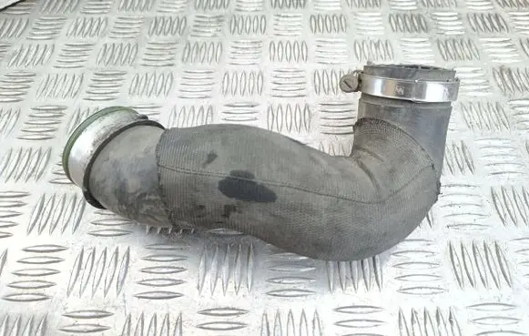 Volkswagen Phaeton Intercooler hose/pipe