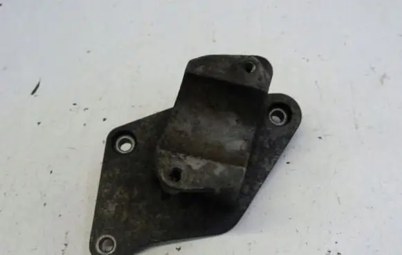 Ford Galaxy Engine mounting bracket 7M3145961F