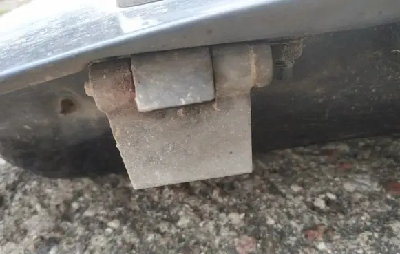 Citroen C8 Front door upper hinge