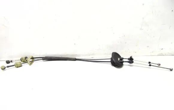 Peugeot 207 Gear shift cable linkage 