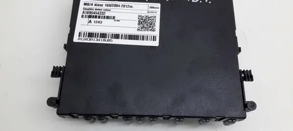 Mercedes-Benz A W169 Fuse module A1695454332