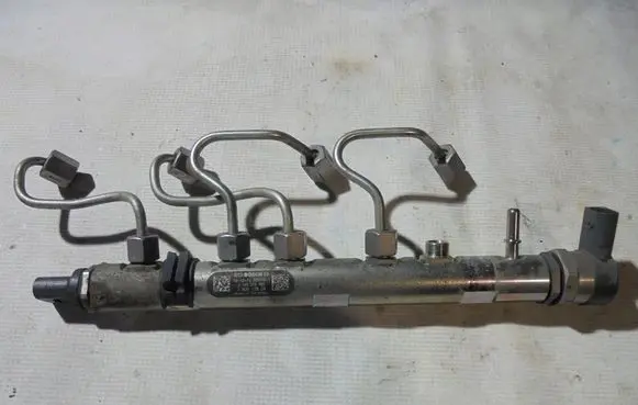 BMW X3 F25 Fuel main line pipe 780912804