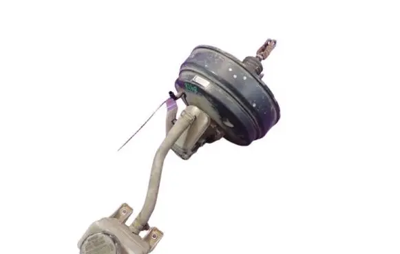 Nissan Murano Z50 Master brake cylinder C215TCA02D749