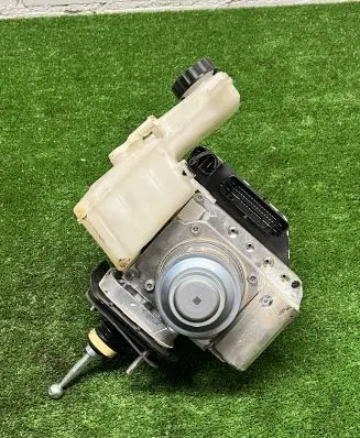 BMW X5 G05 ABS Pump 6861971 10120209844 6861972